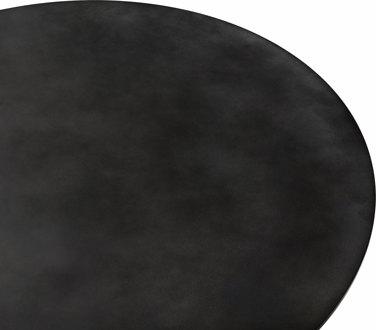 Dining table ronde in black stone Epic - Gubi - The Cool Republic