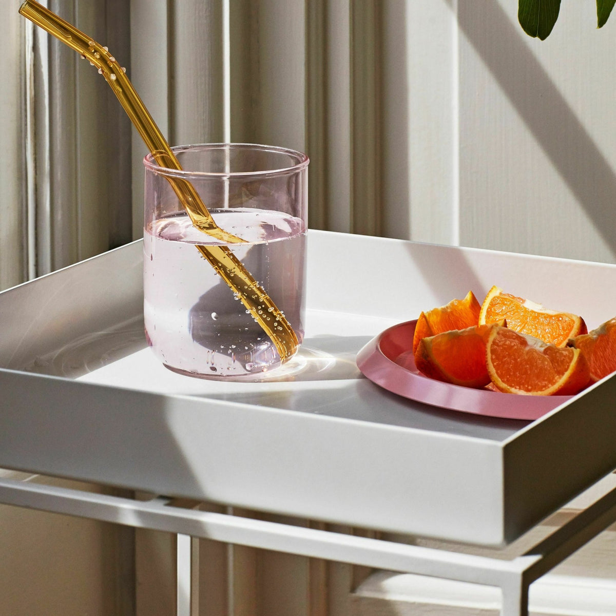 Table basse carrée en métal blanc 60 x 60 x 39 cm Tray - HAY - The Cool Republic