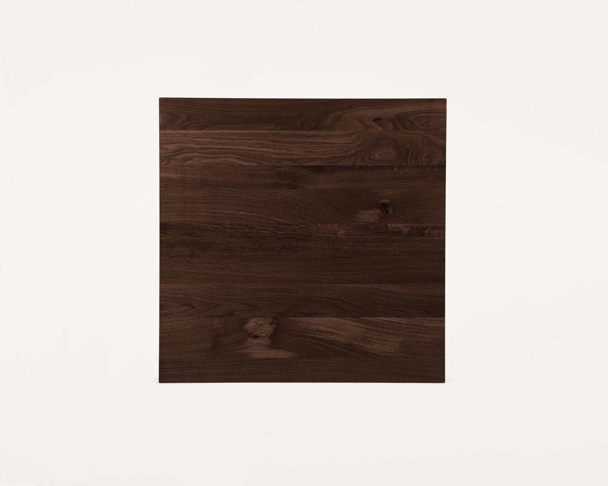 Table basse carrée style ferme en chêne marron foncé 70 x 70 x 37 cm Farmhouse - Frama - The Cool Republic