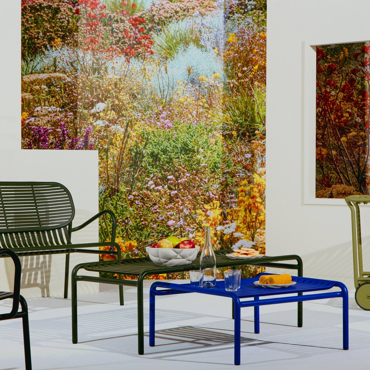 Table basse de jardin jaune 127 cm Week end - Petite friture - The Cool Republic