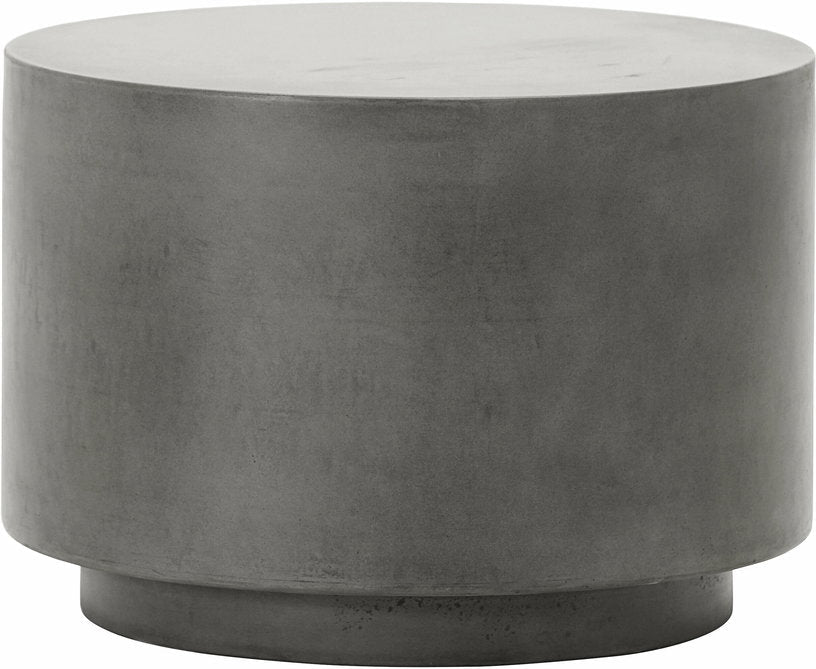 Table basse d’extérieur aspect béton - House Doctor - The Cool Republic