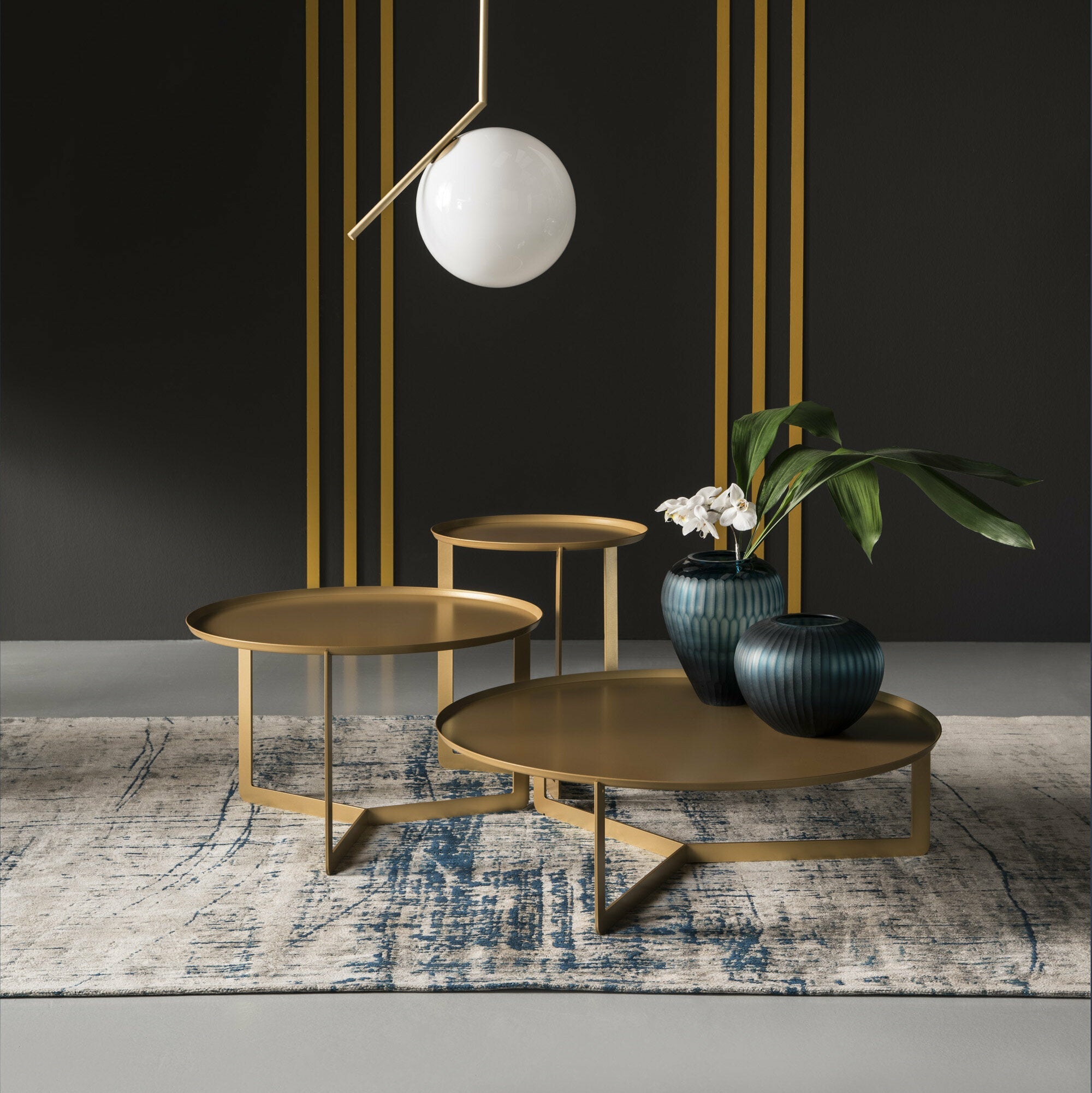 Table Basse dorée Round 2 - Meme Design - The Cool Republic