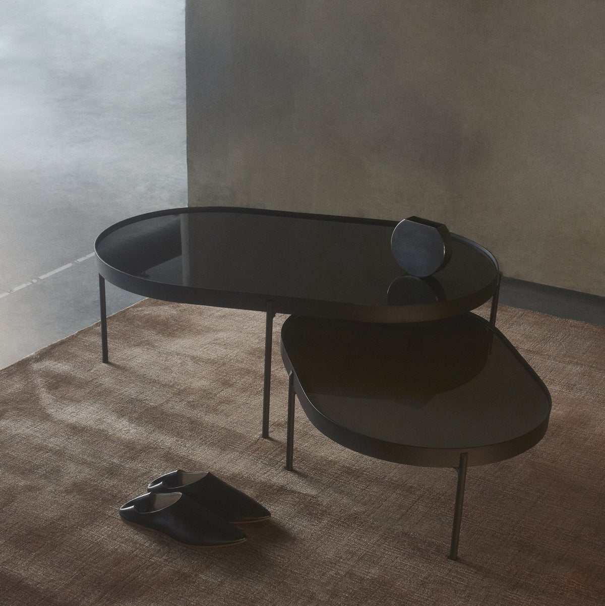 Table basse en acier beige 75 cm NoNo - Audo - The Cool Republic