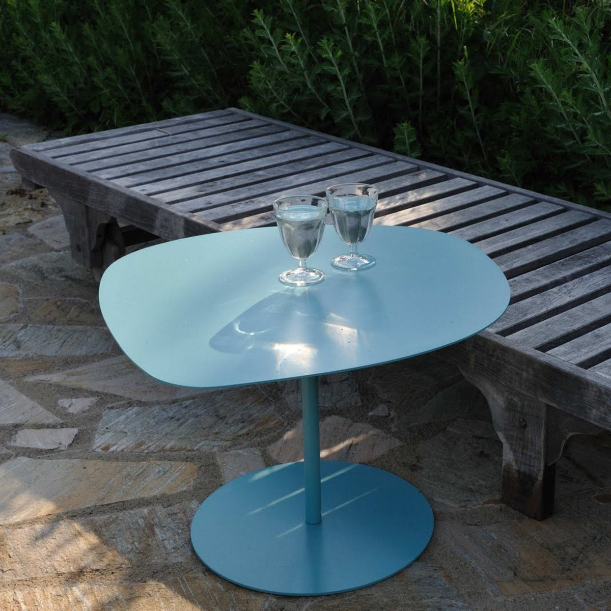 Table basse en acier blanche Galet n°1 - Matière Grise - The Cool Republic