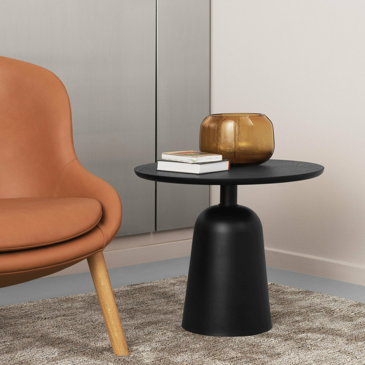 Table basse en acier noire Turn table noir - Normann Copenhagen - The Cool Republic