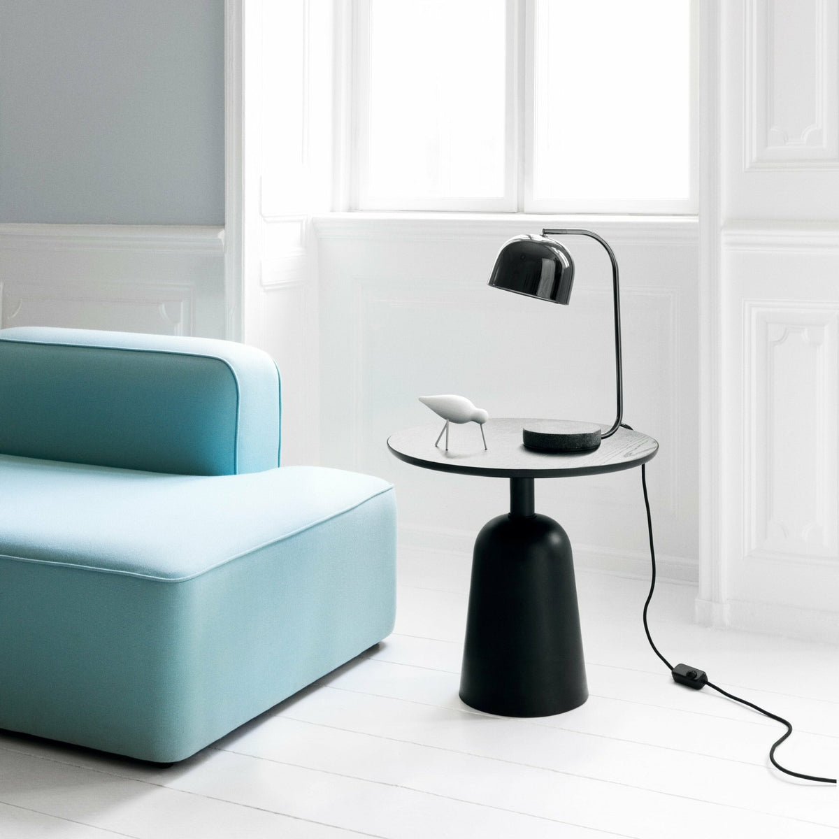 Table basse en acier noire Turn table noir - Normann Copenhagen - The Cool Republic