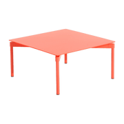 Table basse en aluminium corail Fromme - Petite Friture - The Cool Republic