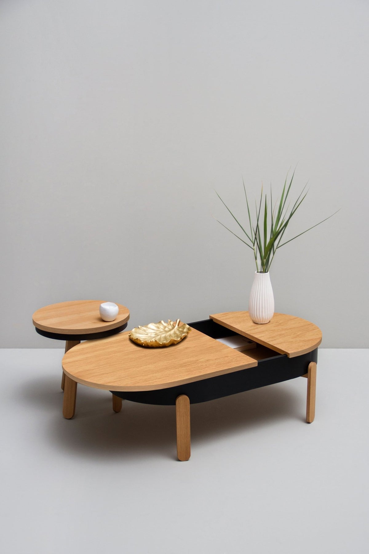 Table basse en chêne et noire 100 cm Batea - Woodendot - The Cool Republic