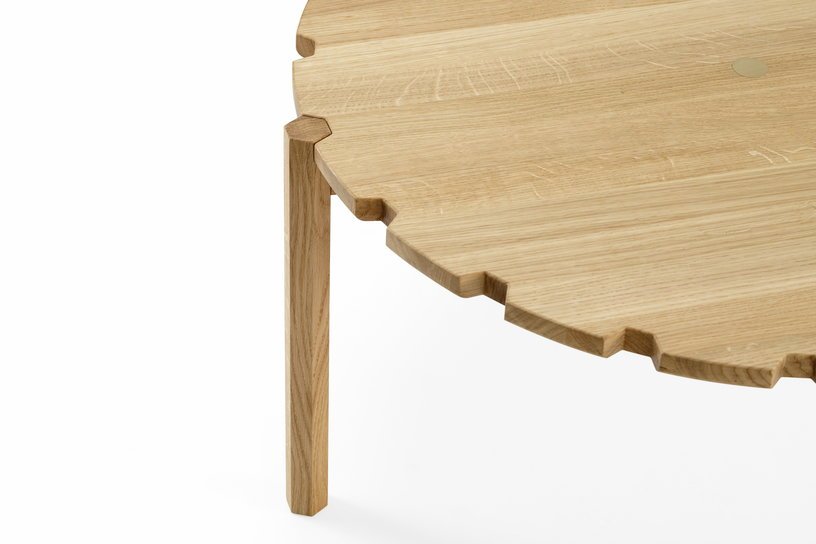 Table basse en chêne naturel 80 cm Pinion - Emko - The Cool Republic