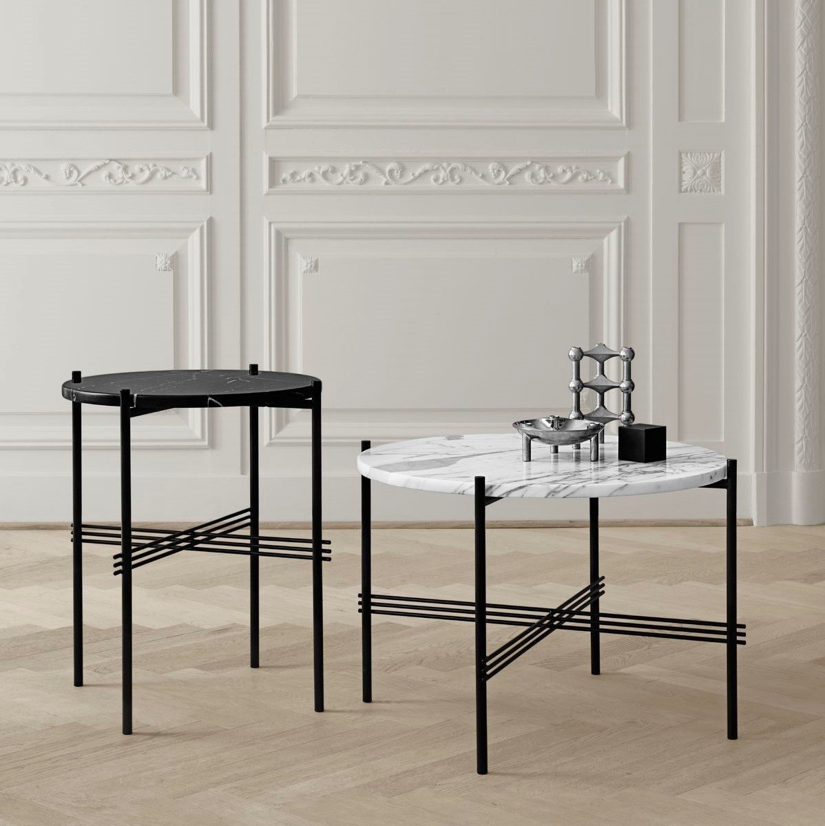 Table basse en marbre blanc 55 cm TS - Gubi - The Cool Republic