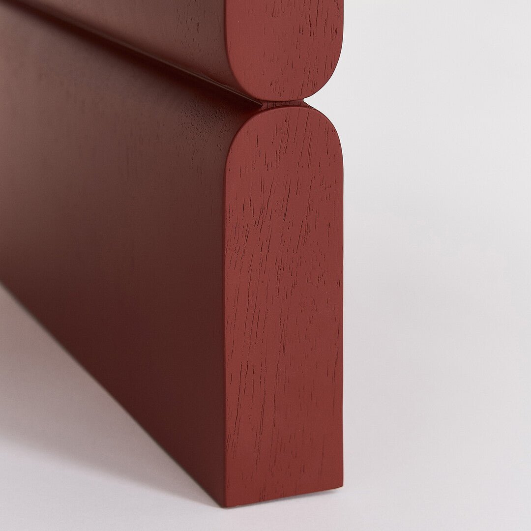 Table basse rectangulaire en bois teinté rouge brulé 118 x 58 x 35 cm Noon - Nobodinoz - The Cool Republic