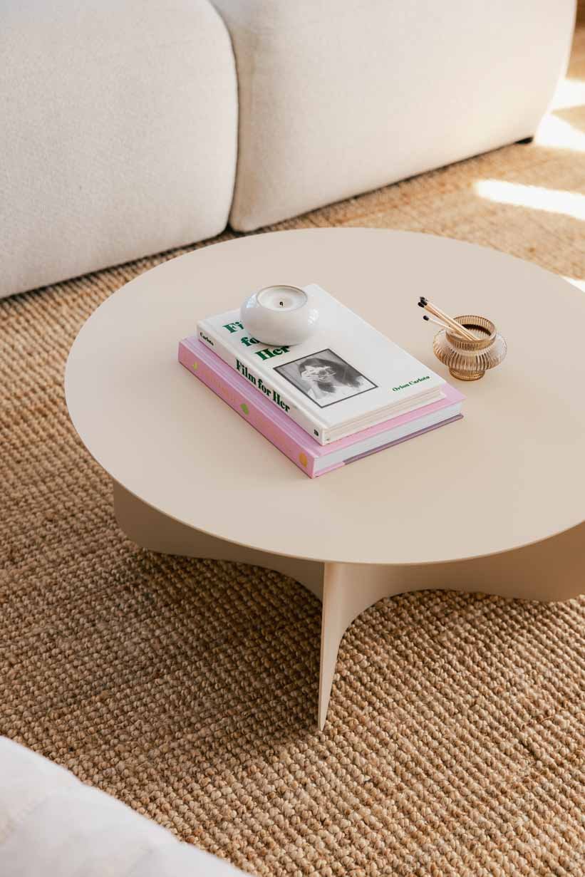 Table basse ronde en acier beige 65x30cm Miro - Metallbude - The Cool Republic