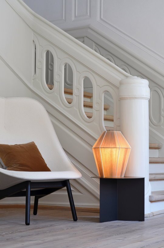 Table basse ronde en acier noire Slit - HAY - The Cool Republic