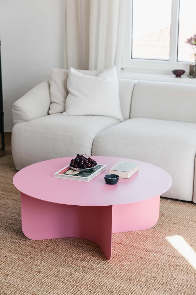 Table basse ronde en acier rose 90x35cm Miro - Metallbude - The Cool Republic