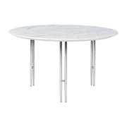 Table basse ronde en marbre blanc et base chromée 70 cm IOI - Gubi - The Cool Republic