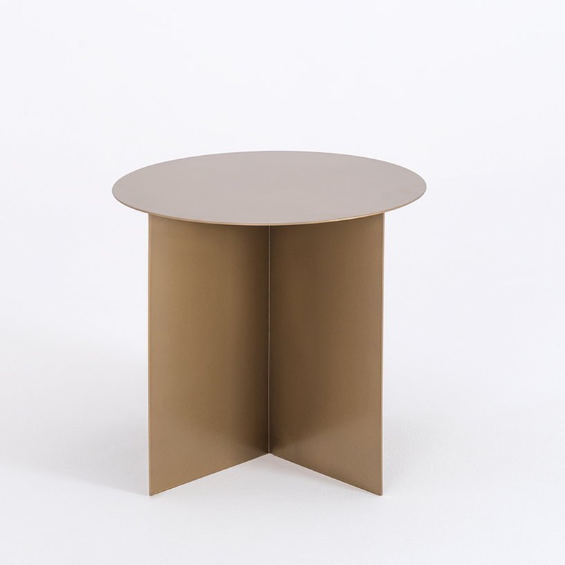 Table basse ronde en métal gold Oli - Custom Form - The Cool Republic