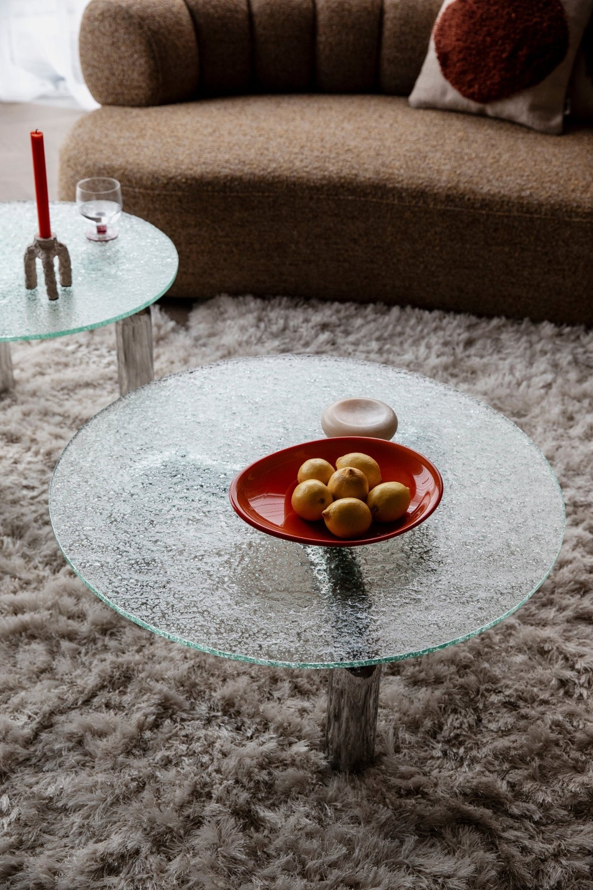 Table basse ronde en verre trempé et acier chromé 80cm Marly - Dutchbone - The Cool Republic