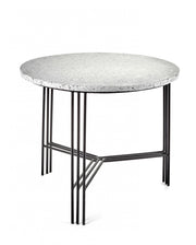 Table basse ronde noire et grise 50 cm Terrazzo - Serax - The Cool Republic