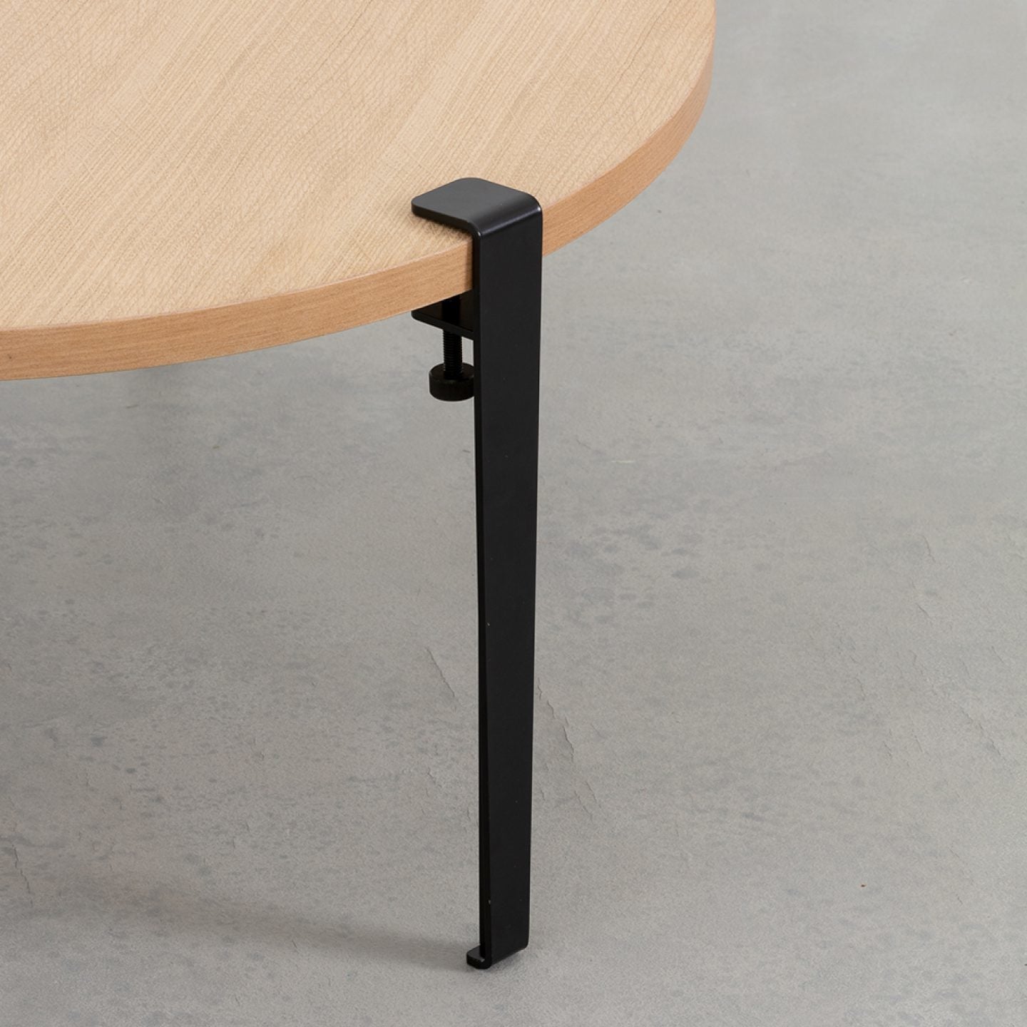 Table basse Surf pieds noir graphite 43 cm - TIPTOE - The Cool Republic