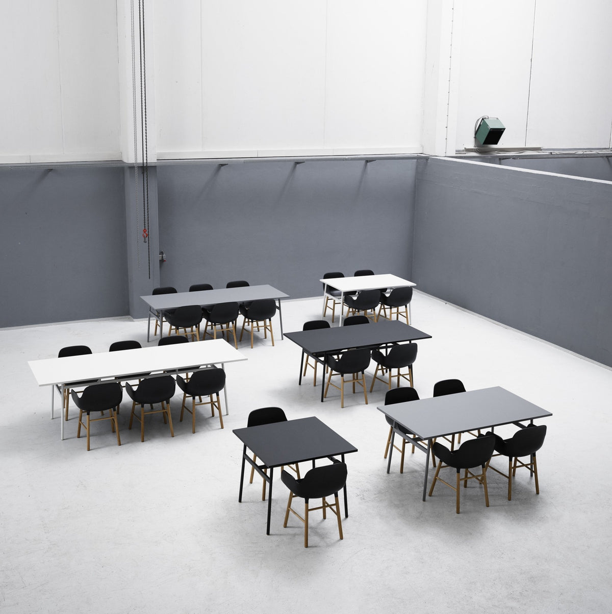 Table blanche 140x90 Union blanc - Normann Copenhagen - The Cool Republic