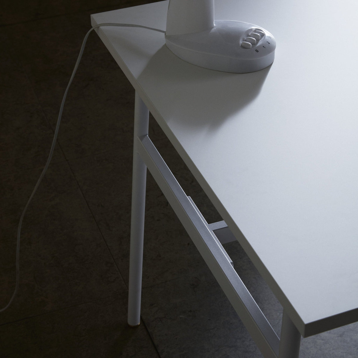 Table blanche 250x90 Union blanc - Normann Copenhagen - The Cool Republic