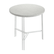 Table blanche d'appoint en terrazzo et métal 40 x 40 cm A. Sciortino - Serax - The Cool Republic