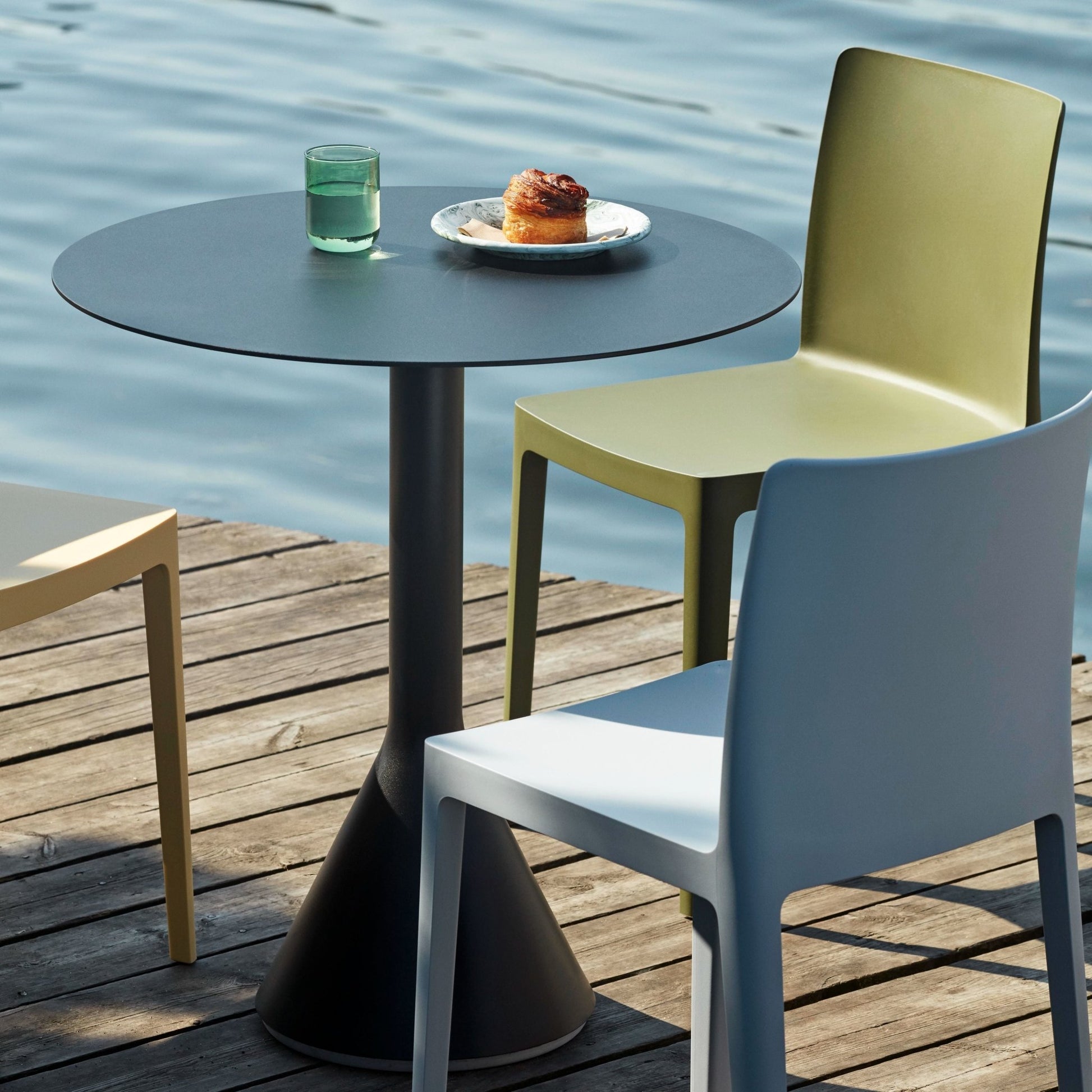 Table cone olive 70 cm Palissade - HAY - The Cool Republic