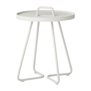 Table d'appoint 46,5 cm en aluminium blanc On-the-move - Cane-Line - The Cool Republic