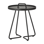 Table d'appoint 46,5 cm en aluminium noir On-the-move - Cane-Line - The Cool Republic