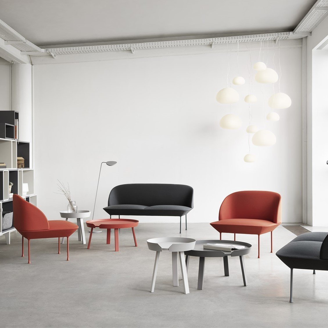 Table d'appoint blanche 45 cm Around - Muuto - The Cool Republic