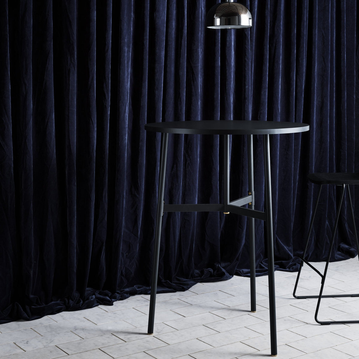 Table d'appoint blanche 80x105,5 Union blanc - Normann Copenhagen - The Cool Republic