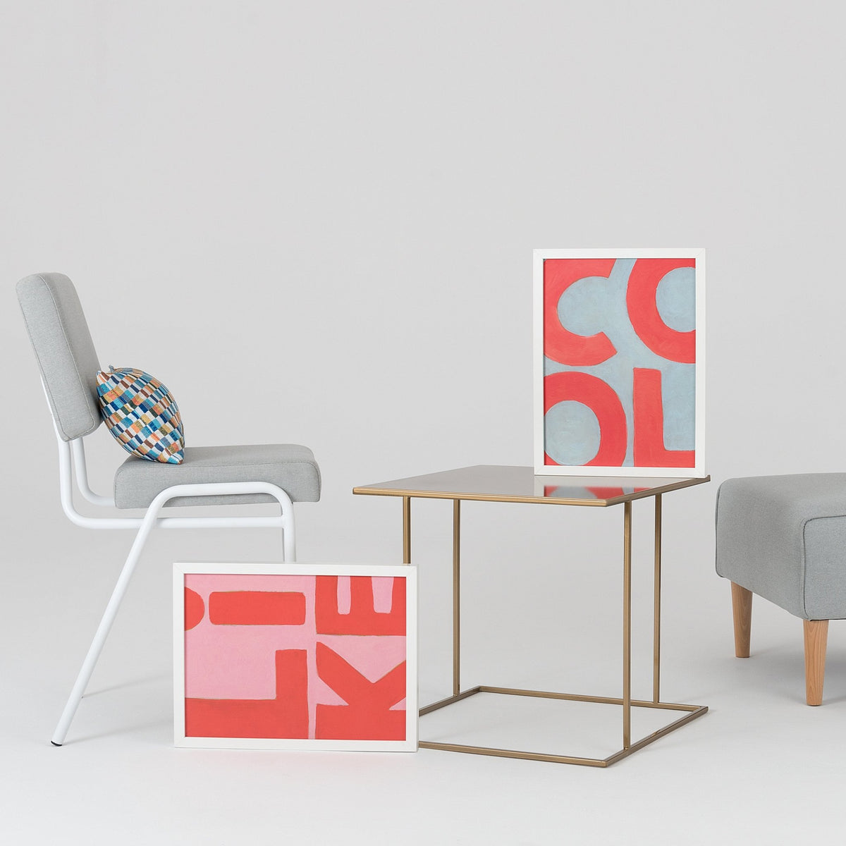 Table d'appoint carré en métal gold Walt - Custom Form - The Cool Republic