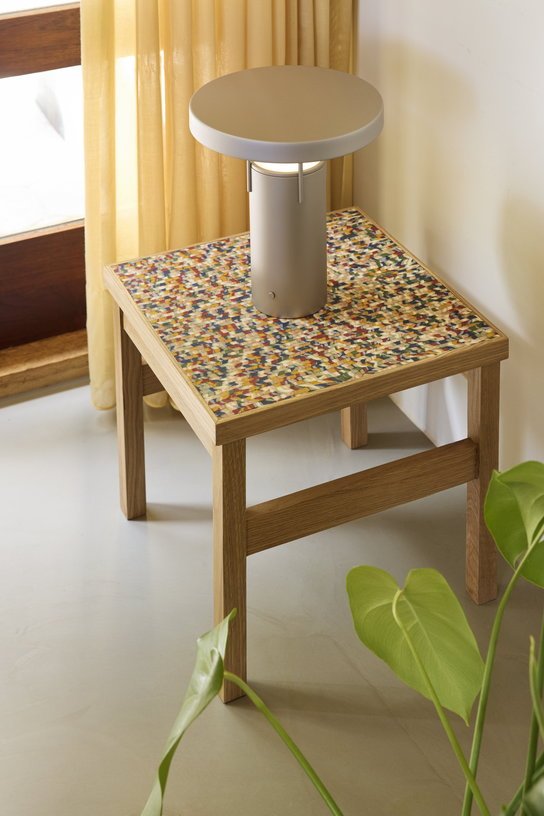 Table d'appoint carrée en bois de chêne 40x40x38cm Confetti - Hübsch - The Cool Republic