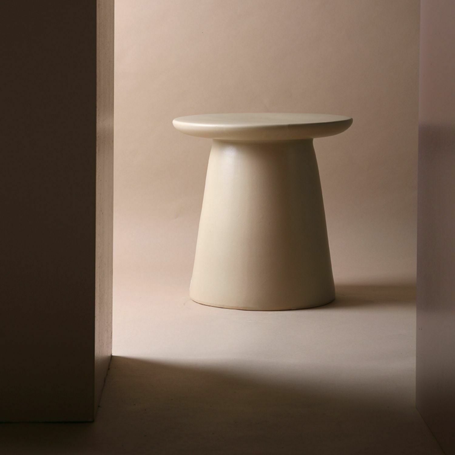 Table d'appoint Earthenware - HKliving - The Cool Republic