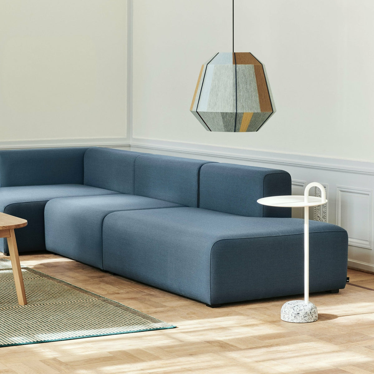 Table d'appoint en acier beige Bowler - Hay - The Cool Republic