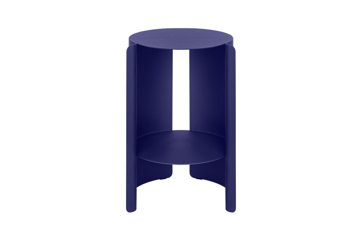 Table d'appoint en acier bleu myrtille 32,3x50cm Wa - Noo.ma - The Cool Republic
