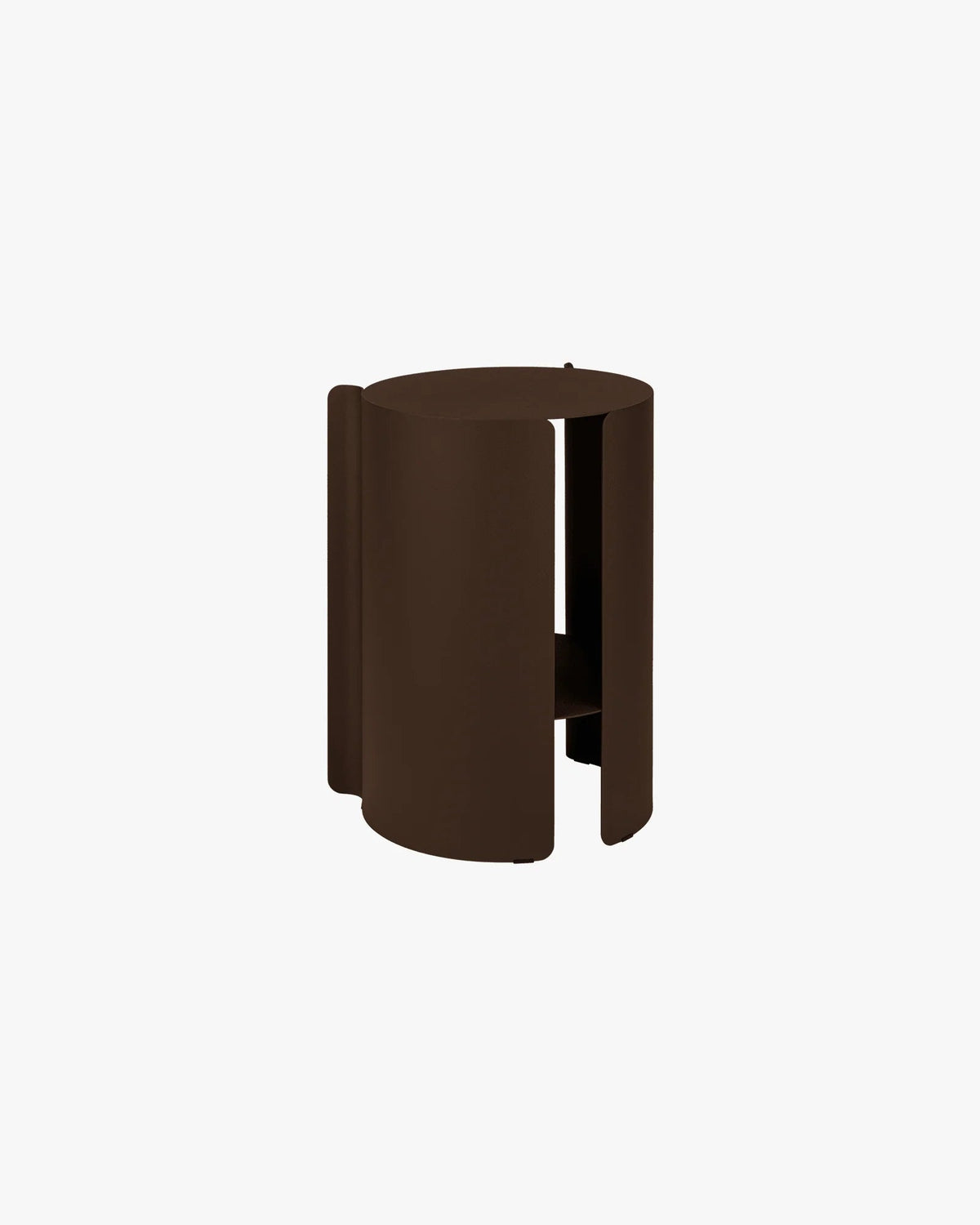 Table d'appoint en acier marron cacao 32,3x50cm Wa - Noo.ma - The Cool Republic