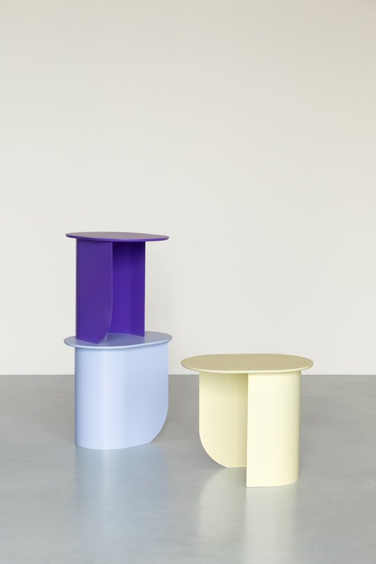 Table d'appoint en bois de hêtre violet 32x44x40cm Plateau - Fest Amsterdam - The Cool Republic