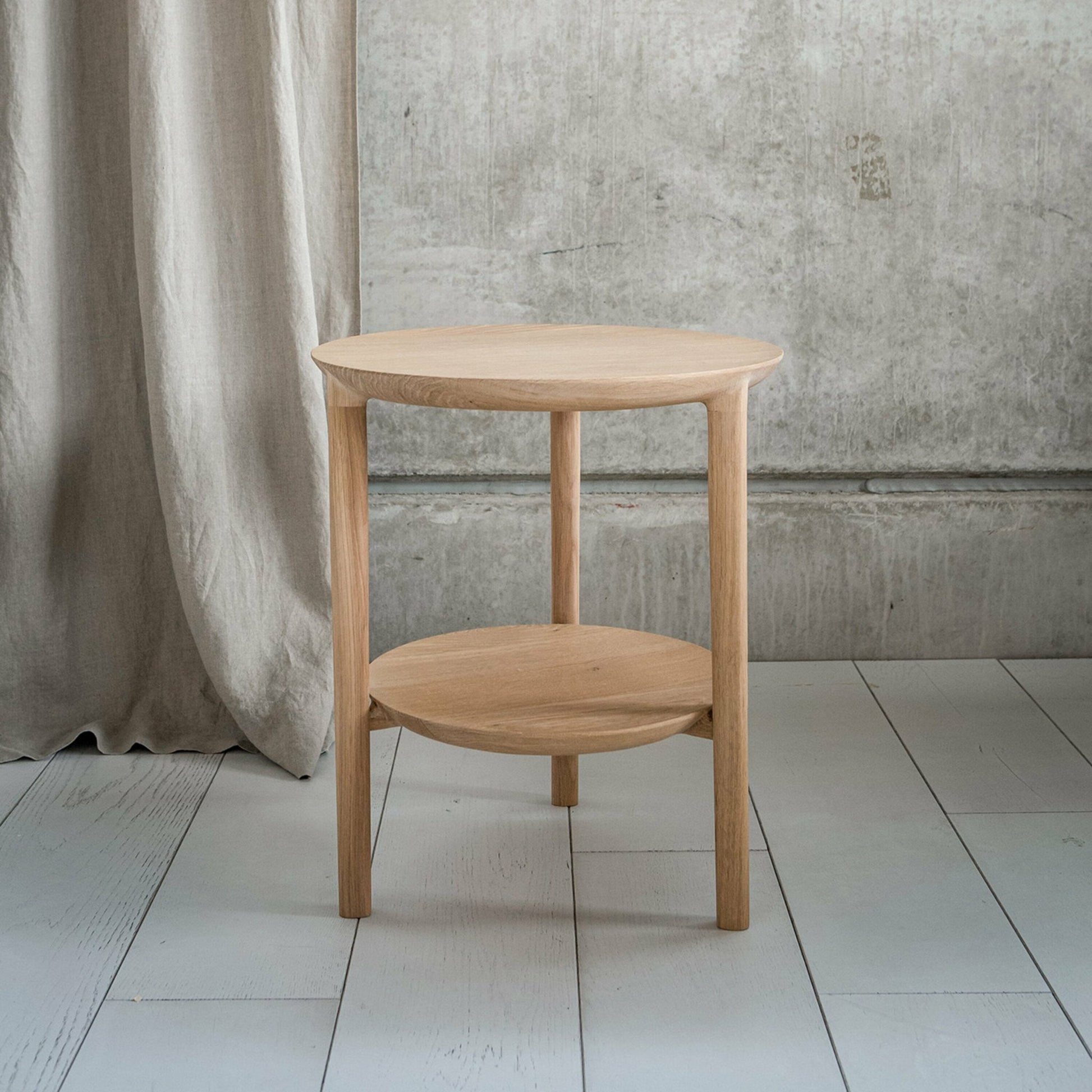 Table d'appoint en chêne Bok - Ethnicraft Accessories - The Cool Republic