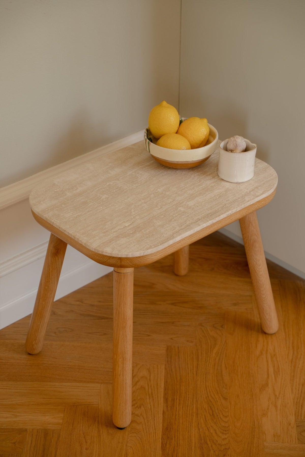 Table d'appoint en chêne et travertin 35x50x43cm Paff - Umage - The Cool Republic