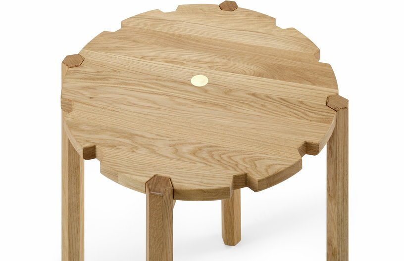 Table d'appoint en chêne naturel 50 cm Pinion - Emko - The Cool Republic
