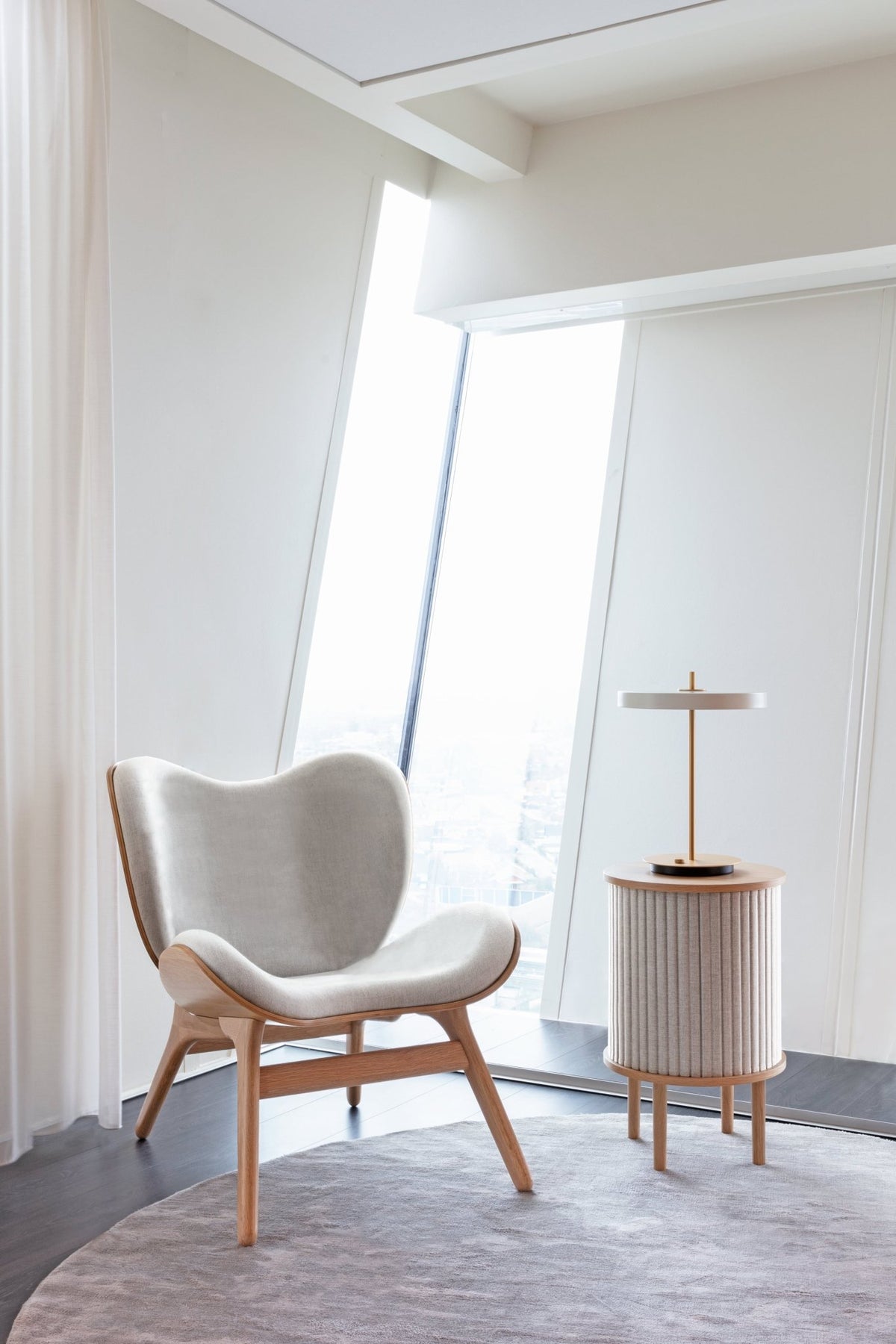 Table d'appoint en chêne naturel gris clair 59,3 x 38 cm Audacious - UMAGE - The Cool Republic