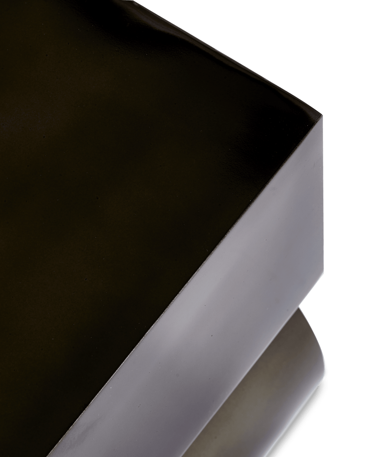 Table d'appoint en métal reyclé noir 45cm Kombo - Pols Potten - The Cool Republic