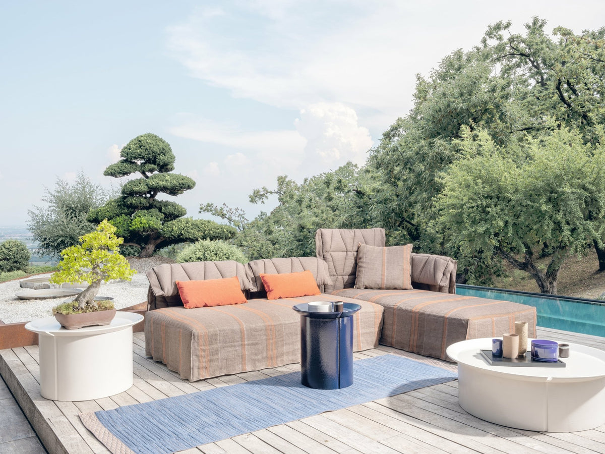 Table d'appoint en millgres rouge Brise 43 - Gervasoni - The Cool Republic