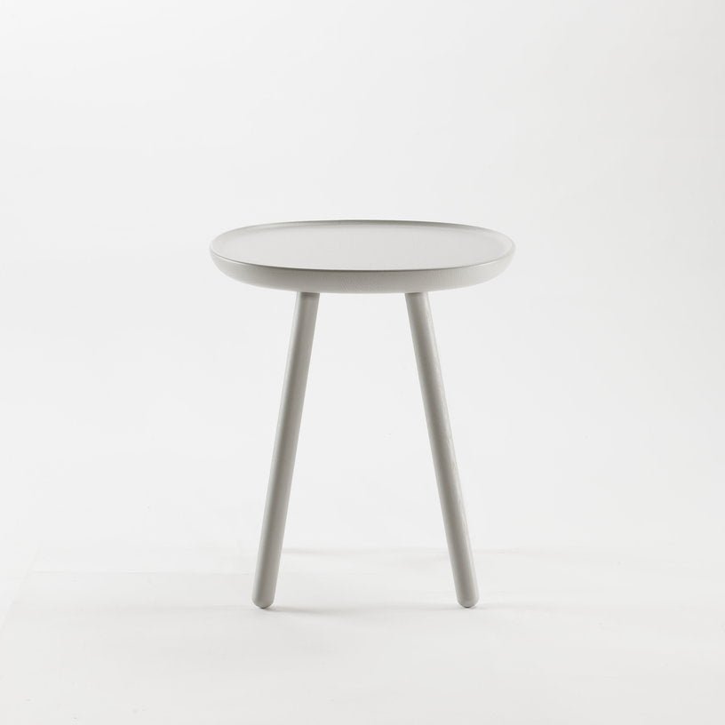 Table d'appoint grise 45 cm Naïve - Emko - The Cool Republic