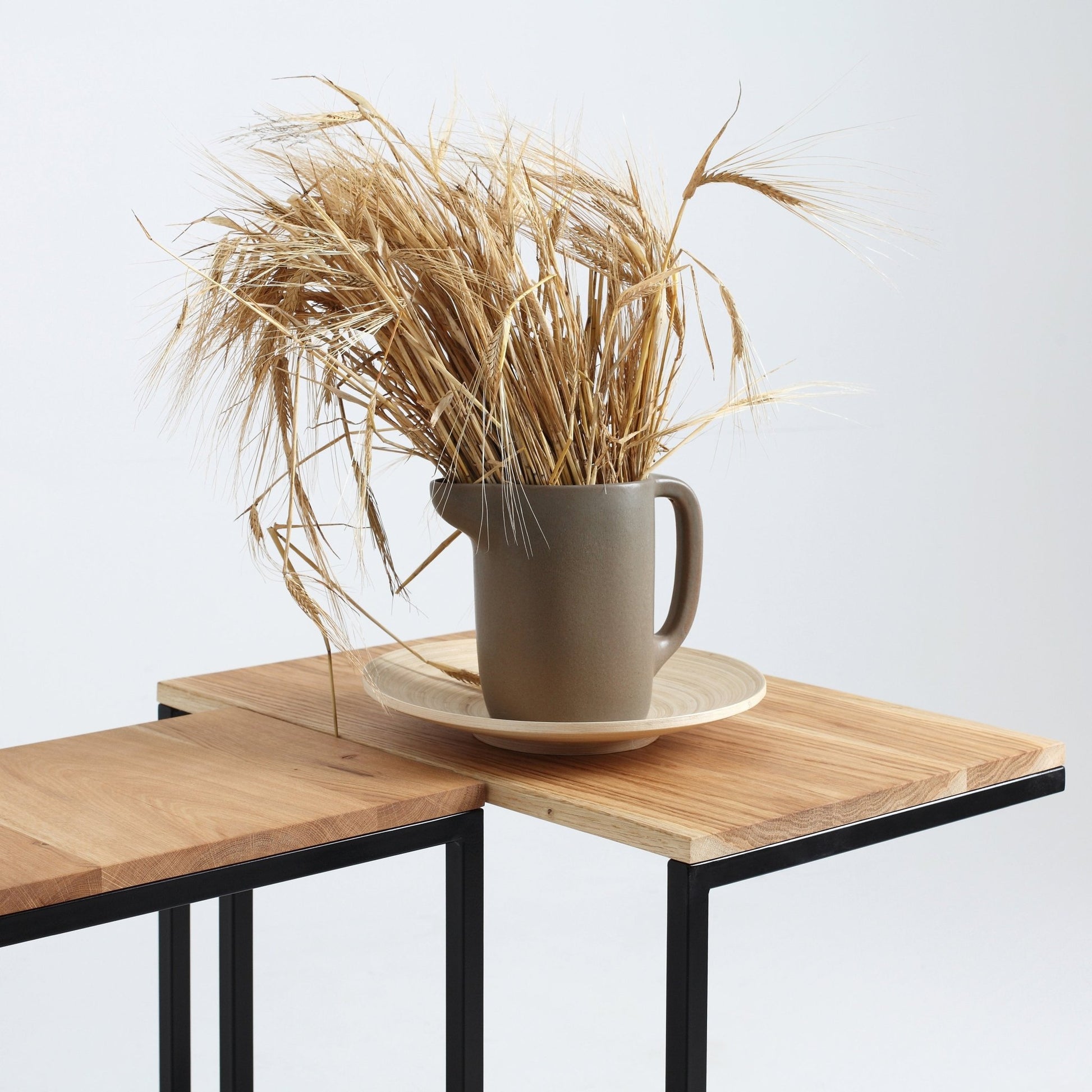 Table d'appoint Lupe S Noir - Custom Form - The Cool Republic