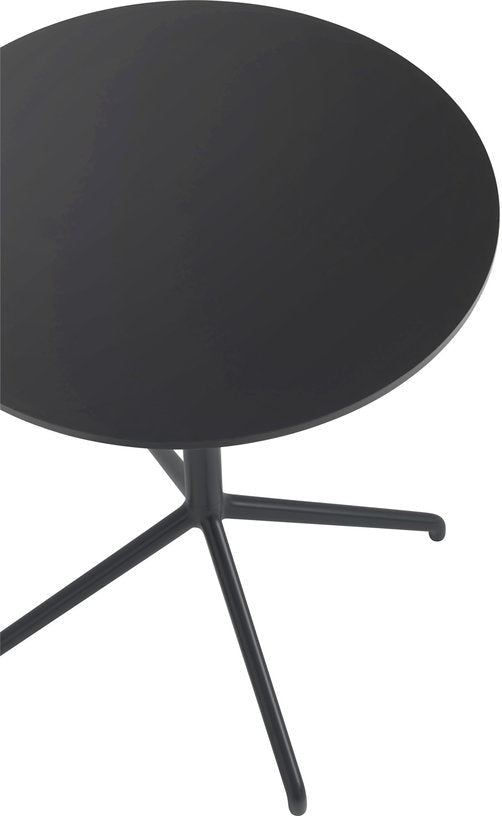 Table d'appoint noire 95 cm Still - Muuto - The Cool Republic