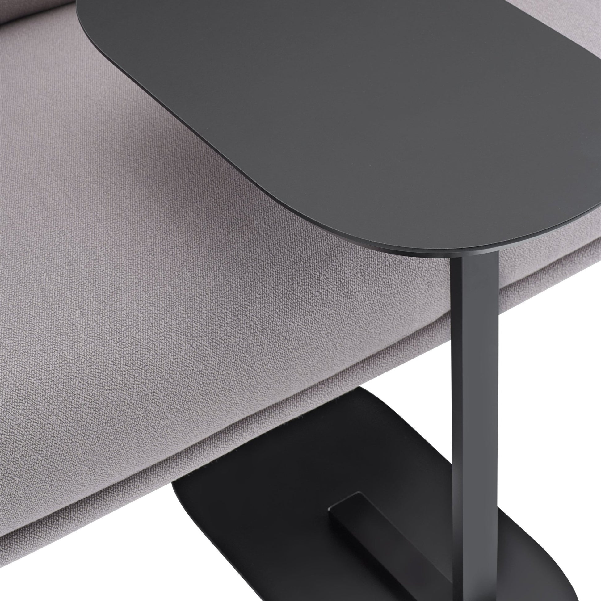 Table d'appoint noire H 60.5 Relate - Muuto - The Cool Republic