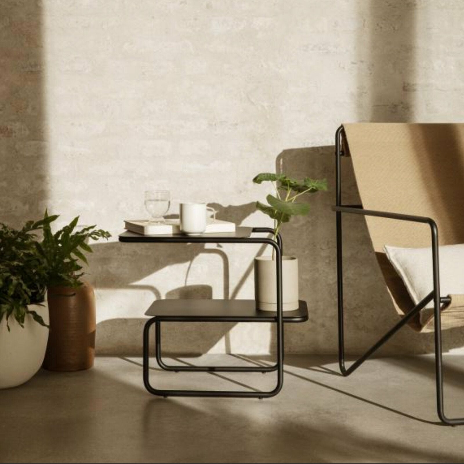 Table d'appoint noire Level - Ferm Living - The Cool Republic
