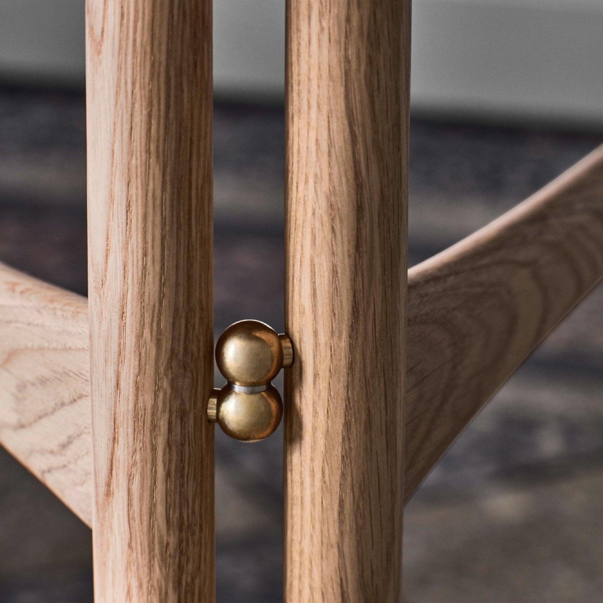 Table d'appoint pliable en bois naturel Drop Leaf - &tradition - The Cool Republic